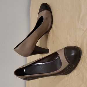 Brown cream heel shoes